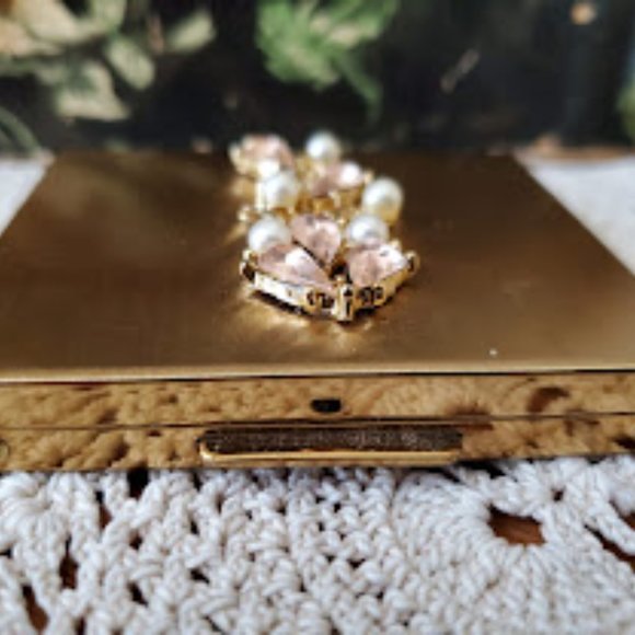 Vintage Ladies Powder Compact S.F. Co. Fifth Avenue - Picture 3 of 14